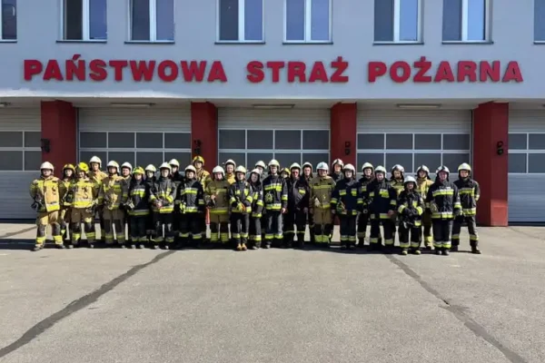 Druhowie z OSP Niewiadom z pozytywnym wynikiem egzaminu w Rybniku