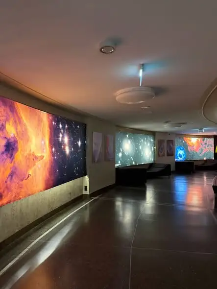 Szóstoklasiści z wizytą w Planetarium Śląskim – lekcja astronomii pod gwiazdami