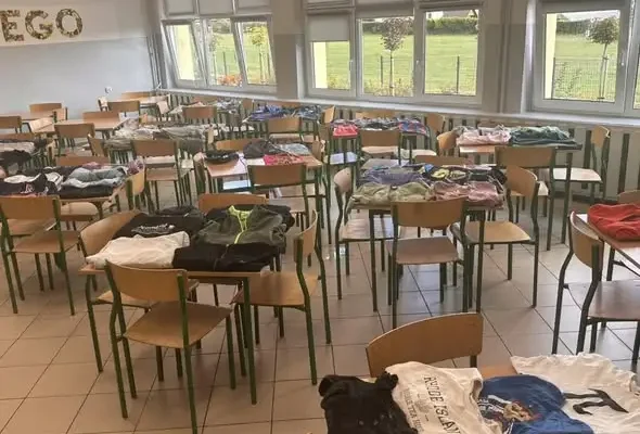 Zgubione rzeczy w szkole w Jejkowicach – rodzice mają tydzień na odbiór