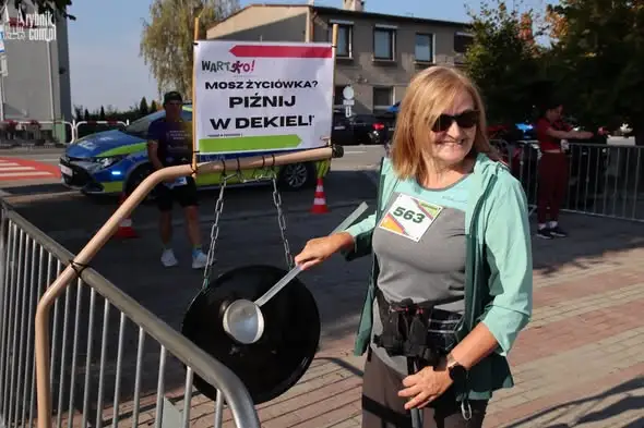 Gaszowice: biegacze i nordic walking opanowali ulice gminy