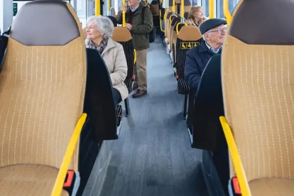 Dzień Seniora w Rybniku: Komunikacja Miejska przypomina o ulgach i bezpłatnych przejazdach